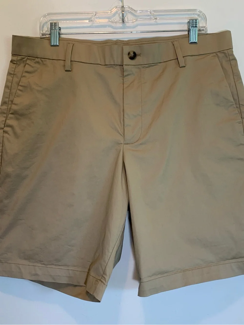 Men’s Banana Republic Chino Khaki 8”Shorts 36